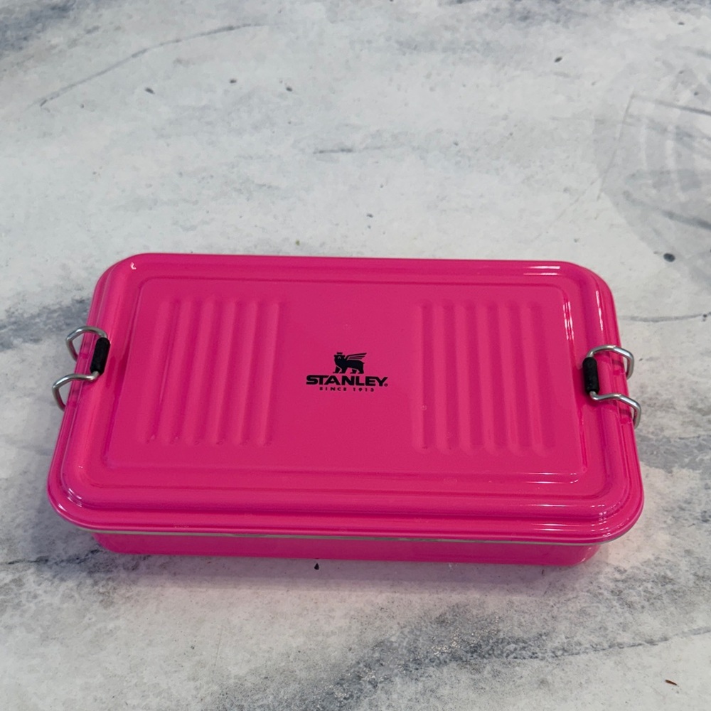 Stanley Neon Pink Legendary Useful Box 1.25qt